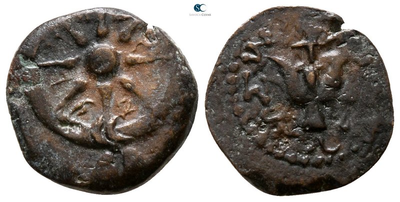 Judaea. Jerusalem. Alexander Jannaios (Yehonatan) 103-76 BC. 
Prutah Æ

12 mm...