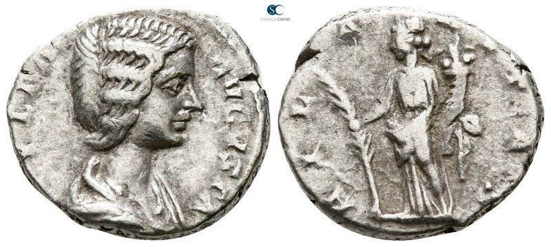 Julia Domna AD 193-217. Laodicea ad Mare
Denarius AR

17 mm., 2.11 g.



...