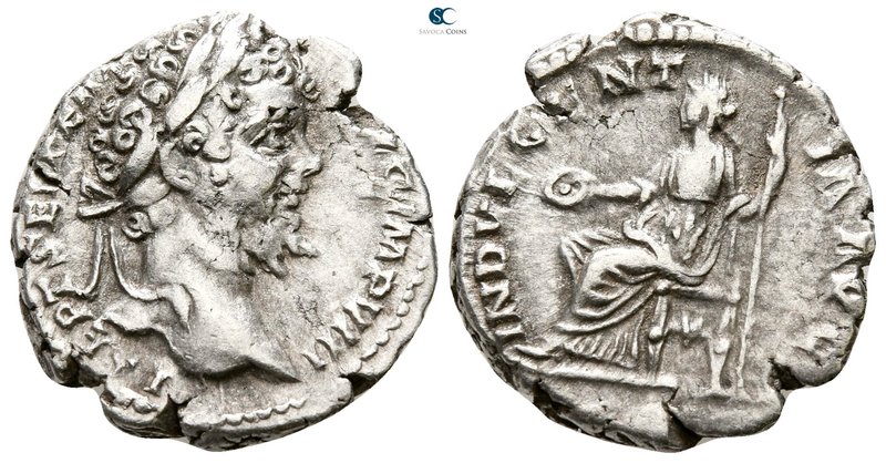 Septimius Severus AD 193-211. Rome
Denarius AR

17 mm., 2.61 g.



very f...