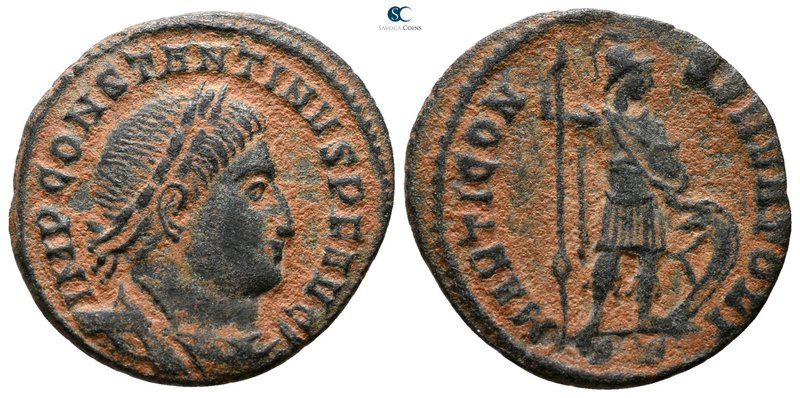 Constantine I the Great AD 306-337. Ticinum
Follis Æ

19 mm., 2.78 g.



...