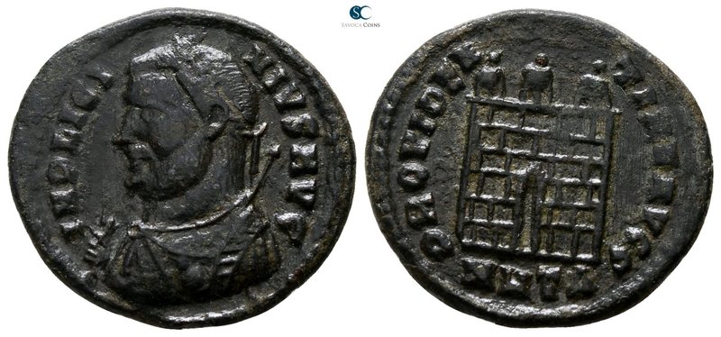 Licinius I AD 308-324. Heraclea
Follis Æ

20 mm., 2.74 g.



very fine