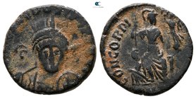 Theodosius II AD 402-450. Follis Æ