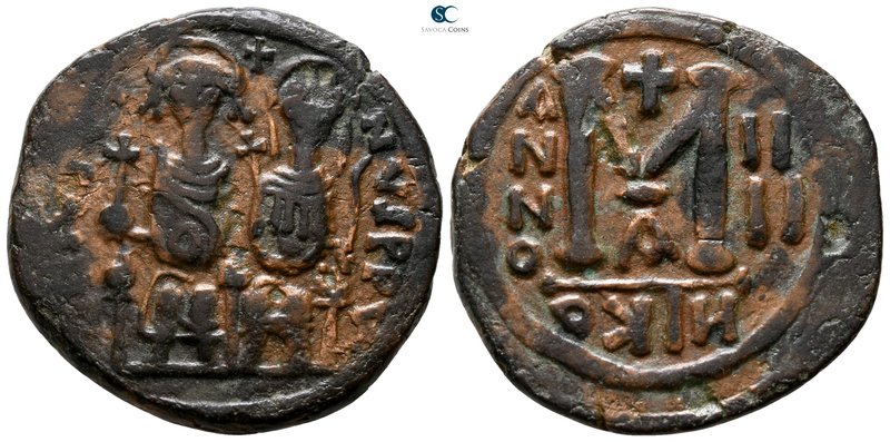 Justin II and Sophia AD 565-578. Nikomedia
Follis Æ

28 mm., 12.52 g.



...
