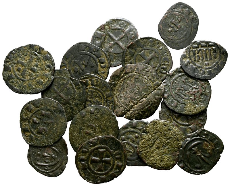 Lot of ca. 18 Medieval bronze coins / SOLD AS SEEN, NO RETURN!

very fine