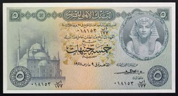 Egypt 5 Pounds 1958 RARE!

P# 31; № 018153; UNC; RARE!