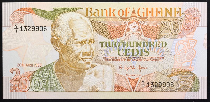 Ghana 200 Cedis 1989

P# 27; № Y/1 1329906; UNC