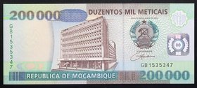 Mozambique 200000 Meticais 1993

P# 141; № GB 1535347; UNC