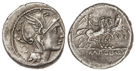 Republic. Denario. 111-110 a.C. MALLIA-2. T. Mallius Mancinus Appius. Rev.: Victoria en triga a derecha, debajo: T. MAL. AP. CL. Q. VR. 3,8 grs. AR. C...
