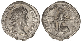 Empire. Denario. Acuñada el 200-201 d.C. SEPTIMIO SEVERO. Anv.: SEVERVS AVG. PART. MAX. Cabeza laureada a derecha. Rev.: P. M. TR. P. VIII COS. II P. ...