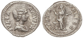Empire. Denario. Acuñada el 196-211 d.C. JULIA DOMNA. Anv.: VLIA AVGVSTA. Busto a derecha. Rev.: PIETAS PVBLICA. Piedad en pie a izquierda, junto a al...