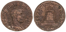 Empire. AE 30. Acuñada el 244-249 d.C. FILIPO I. ZEUGMA. COMAGENE. Anv.: Busto laureado a derecha, alrededor leyenda. Rev.: Templo tetrástilo encima d...