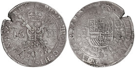 Philip IV. 1 Patagón. 1631. AMBERES. BRABANTE. 27,79 grs. AR. (Hojitas. Grieta). Van Houdt-645.AN; Vti-937. (MBC).