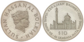 Brunei. 10 Dólares. 1977. SULTÁN HASSANAL BOLKIAH. 28,29 grs. AR. X aniversario Sistema Monetario. Tirada: 10.000 piezas. KM-21. PROOF.