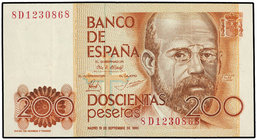 Juan Carlos I. 200 Pesetas. 16 Septiembre 1980. Clarín. Serie para estudios estadísticos: 8D. (Varios pliegues). Ed-480c. EBC-.