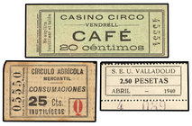 Lote 3 vales. 1940 y S/F. CASINO, CIRCO-VENDRES i CÍRCULO AGRÍCOLA MERCANTIL (Valencia) y S.E.U. VALLADOLID. 20 Céntimos Café-Casino Circo-Vendrell; 2...