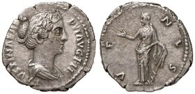 Faustina II (moglie di Marco Aurelio) Denario - Busto a d. - R/ Venere stante a s. - RIC 517 AG (g 2,88) 
Grading/Stato:qBB