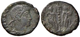 Costanzo II (337-360) Follis - Busto diademato a d. - R/ Due soldati stanti - AE (g 1,78)
Grading/Stato:BB/MB