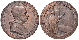 Pio XII (1939-1958) Medaglia A. X - Opus: Mistruzzi - Bart. 948 AE (g 36,26) Piccola ossidazione al dritto
Grading/Stato:FDC