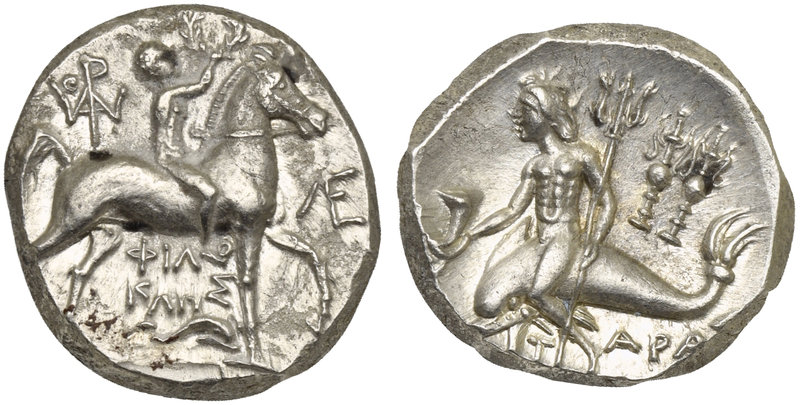 Apulia, Tarentum, Nomos, ca. 240-228 BC
AR (g 6,55; mm 19; h 3)
Horseman gallo...