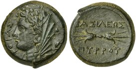 Sicily, Syracuse, Litra struck under Pyrrhus, ca. 278-276 BC
AE (g 13,84; mm 25; h 7)
ΦΘIAΣ, veiled head of Phthia l., wearing wreath of leayves of ...