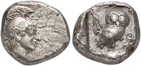 Attica, Athens, Tetradrachm, ca. 500-480 BC
AR (g 17,68; mm 23; h 12)
Head of Athena r., wearing crested helmet decorated with chevron and dot patte...