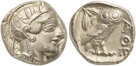 Attica, Athens, Tetradrachm, after 449 BC
AR (g 17,22; mm 25; h 10)
Head of Athena r., wearing crested Attic helmet decorated with three olive leave...