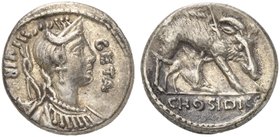 C. Hosidius C.f. Geta, Denarius, Rome, 68 BC
AR (4,02; mm 17; h 3)
Draped bust of Diana r., with bow and quiver over shoulder; before, GETA; behind,...