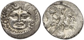 L. Plautius Plancus, Denarius, Rome, 47 BC
AR (g 4,02; mm 18; h 6)
Head of Medusa facing, with coiled snake on either side; below, L PLAVTIVS, Rv. V...