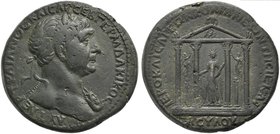 Trajan, Bronze, Pontos: Komana, AD 98-117
AE (g 22,96; mm 31; h 6)
Tetrastyle temple with Goddess Ma inside. Rec. gén. (2. Aufl.) S. 109 Nr.11.
Ver...