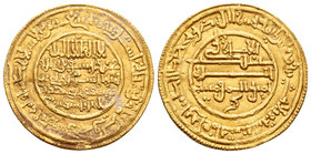 Almorávides. Ali ibn Yusuf y el Amir Sir. Dinar. 536 H. Agmat. (Vives-no cita). (Hazard-365). Au. 4,11 g. Rara. EBC-. Est...750,00.