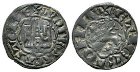 Reino de Castilla y León. Alfonso X (1252-1284). Novén. Ávila. (Bautista-343). Ve. 0,77 g. Con A bajo el castillo. Escasa. MBC+/MBC. Est...45,00.