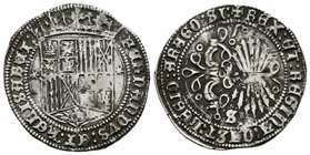 Fernando e Isabel (1474-1504). 1 real. Sevilla. (Cal-367). Ag. 3,33 g. Escudo entre estrellas. Roces en anverso. MBC. Est...70,00.