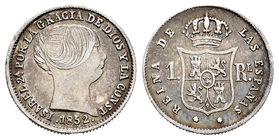 Isabel II (1833-1868). 1 real. 1852. Sevilla. (Cal-434). Ag. 1,19 g. MBC+/MBC. Est...30,00.