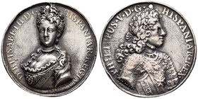 Felipe V (1700-1746). Medalla. Madrid. (H-1714). Ag. 36,36 g. Felipe V e Isabel de Farnesio. Isidro Párraga. 48 mm. Agujero. MBC+. Est...120,00.