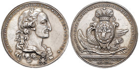 Carlos IV (1788-1808). Medalla de proclamación. 1789. México. (H-160). (Vives-133). Ag. 38,77 g. 27 de ciciembre. Grabador: G. A. Gil. Diámetro 44 mm....