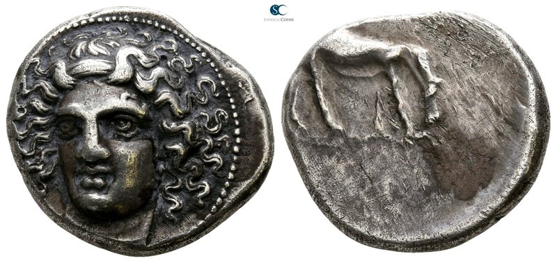 Thessaly. Larissa 400-370 BC. Drachm AR

18mm., 5,87g.

Head of the nymph La...