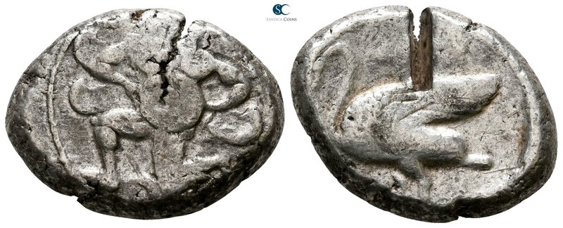 Cilicia. Mallos 425-385 BC. Stater AR

23mm., 10,90g.

Winged figure (Kronos...