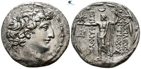 Seleukid Kingdom. Ake-Ptolemaïs. Antiochos VIII Epiphanes (Grypos) 121-97 BC. Tetradrachm AR