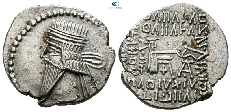 Kings of Parthia. Ekbatana. Pakoros I AD 78-120. Drachm AR

20mm., 3,11g.

D...