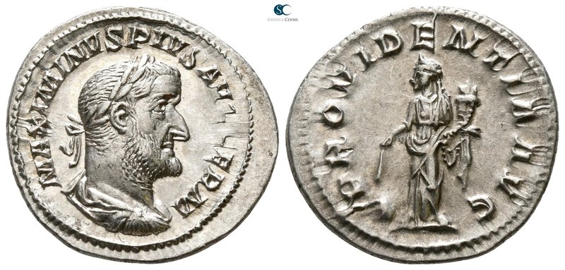 Maximinus I Thrax AD 235-238. Rome
Denarius AR

20mm., 2,66g.

MAXIMINVS PI...