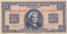 Netherlands, 2,5 Gulden, 1945, VF, p71
serial number: AS176980, Portrait of Queen Wilhelmina
Estimate: $ 10-20