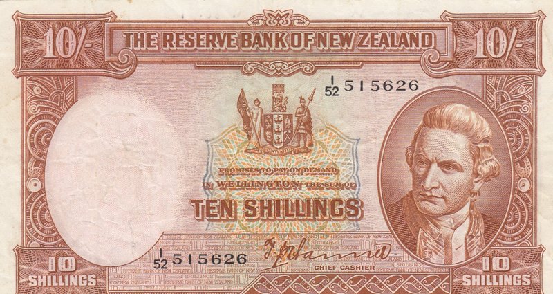 New Zealand, 10 Shillings, 1940-1955, VF, p158a
serial number: I52 515626, Sign...