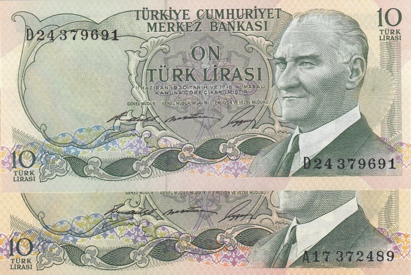 Turkey, 10 Lira, 1966, UNC, p180, 6/1. Emission
Serial numbers: A17 372489 and ...