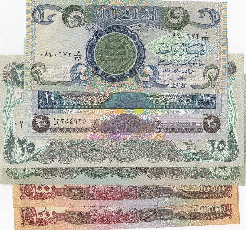 Mix Lot, 6 Pieces UNC Banknotes
Yemen, 10 Rials/ Yemen, 20 Rials/ Iraq, 1 Dinar...