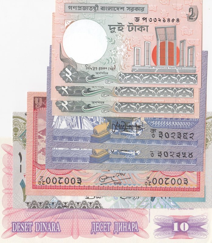 Mix Lot, 8 Pieces UNC Banknotes
Bangladesh, 2 Taka, 2010 (x3)/ Bangladesh, 5 Ru...