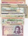 Mix Lot, Total 32 Banknotes, VF / UNC, most of them are in xf condition
Cyprus, İran (4), İtaly (2), Fiji, Saudi Arabian, Cambodia (3), Russia (2), S...