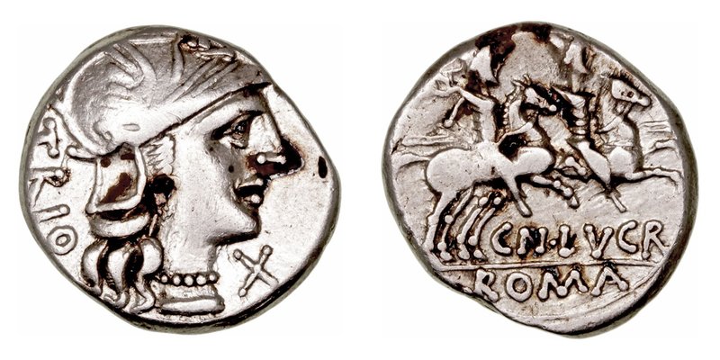Lucretia. Denario. AR. Roma. (136 a.C.). A/Cabeza de Roma a der., delante X, det...