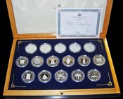 Medalla. AR. Serie limitada Patrimonio de la Humanidad en España. Compuesta por 16 medallas (plata de 999 milésimas, peso 25g cada una y calidad proof...