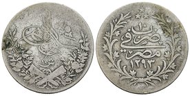Egipto. Abdul Hammid II. 10 qirsh. 1293/10 (1884). Berlín. W. (Km-295). Ag. 13,20 g. BC. Est...10,00.