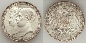 Mecklenburg-Schwerin. Friedrich Franz IV 5 Mark 1904-A UNC, Berlin mint, KM334. Mintage: 40,000. 38.0mm. 27.75gm. Wedding commemorative displaying lov...